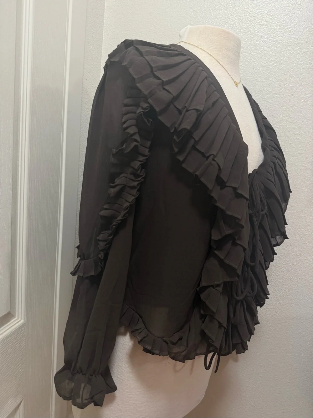 Joie Dark Brown Hot Fudge Boho/Vintage Ruffle Tie-Front Long Sleeve Blouse